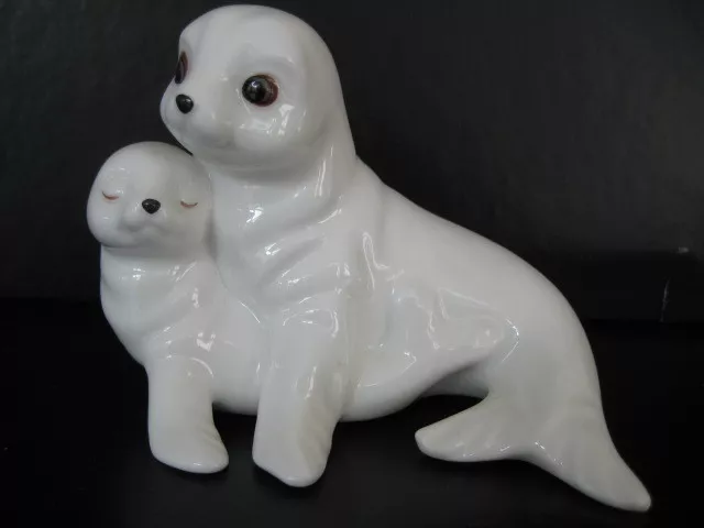 Vintage Royal Osborne White Bone China Pair Of Seal Pup Mother And Baby Tmr 5598