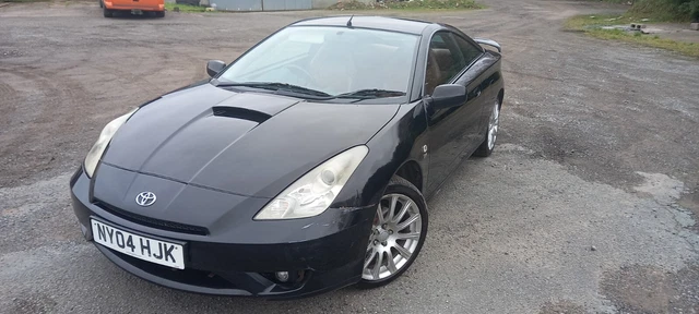 Toyota Celica 1.8vvti RED EDITION