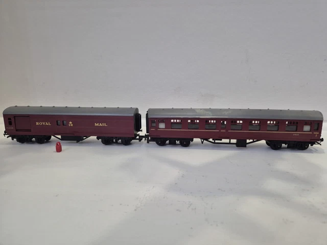 TRI ANG R 23 MAIL Coach R29/221 Passenger Coach £13 97 PicClick UK TRI ANG R 23 MAIL Coach R29/221 Passenger Coach £13 97 PicClick UK