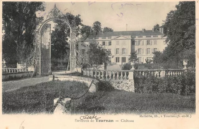 Environs de TOURNAN - Château