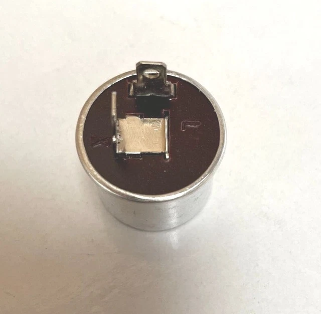 LAND ROVER SERIES III 3 PIN FLASHER UNIT 12V PART 502096 - Land Rover