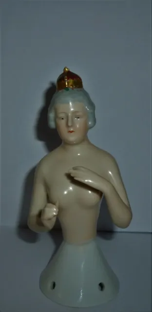 Half Doll  De Goebel  .Demie Figurine  Porcelaine Allemagne