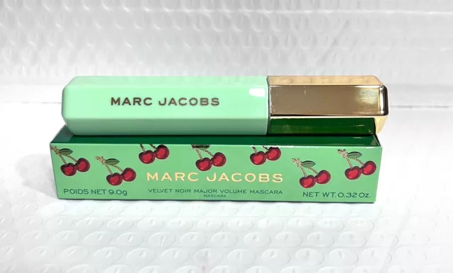 Marc Jacobs Velvet Noir Major Volume Mascara - .32oz- 10 NOIR - Cherry Ed NIB 2