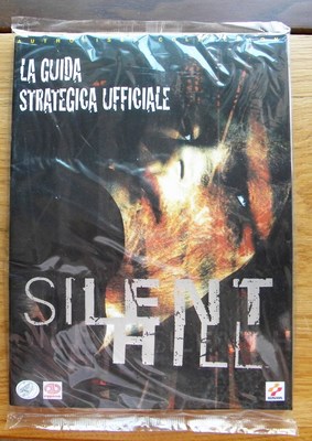 Konami GUIDA STRATEGICA UFFICIALE ITALIANA SILENT HILL  PS1 NUOVA CON CELLOPHANE 