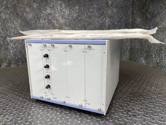 Studsvik Chassis with 4486A, 4899C, & 4695A for Neutron Detection, w/ 2 Probes?