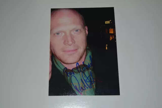 PAUL BETTANY signed  Autogramm 13x18  In Person AVENGERS Vision PRIVATFOTO