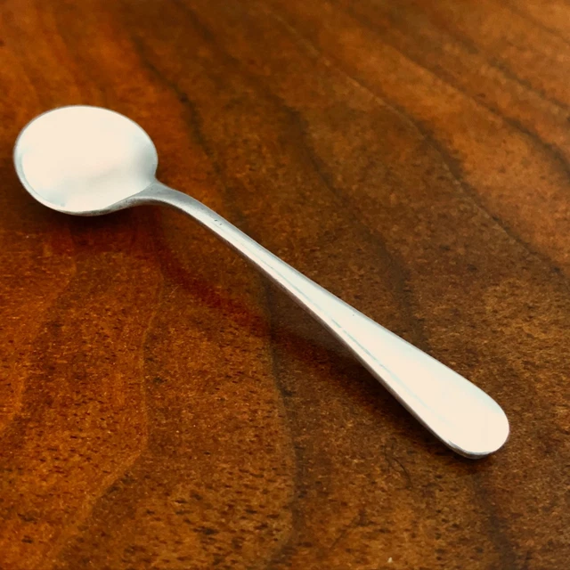 - E. S. Barnsley English Sterling Silver Salt Spoon: Old English Birmingham 1921