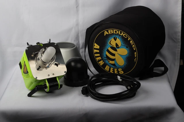 Alienbees B800 monolight - Green