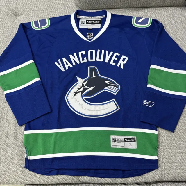Vancouver Canucks Home Blue Green Orca NHL Hockey Jersey Reebok Men's Small RBK