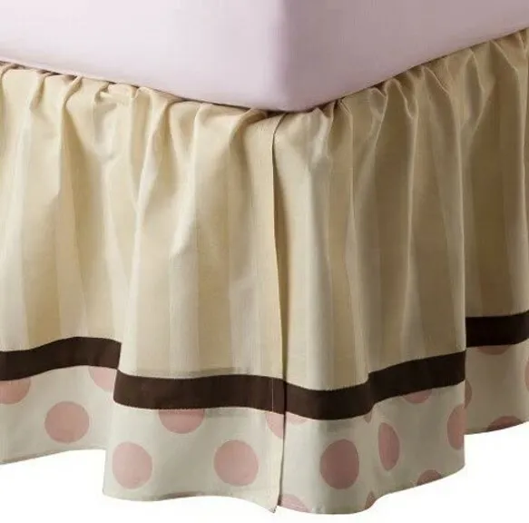 Falda de cama Tiddliwinks estrella con volantes en polvo para camas dobles con gota de 15", marrón rosa