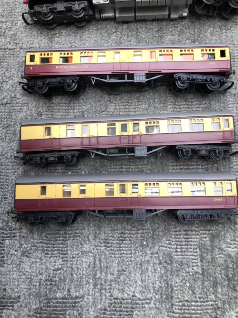 OO GAUGE  Tri-ang Blood & Custard Passenger Carriages X3