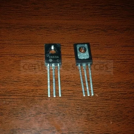 10PCS 2SD669AC 2SD669 D669AC D669A NPN Transistor TO126