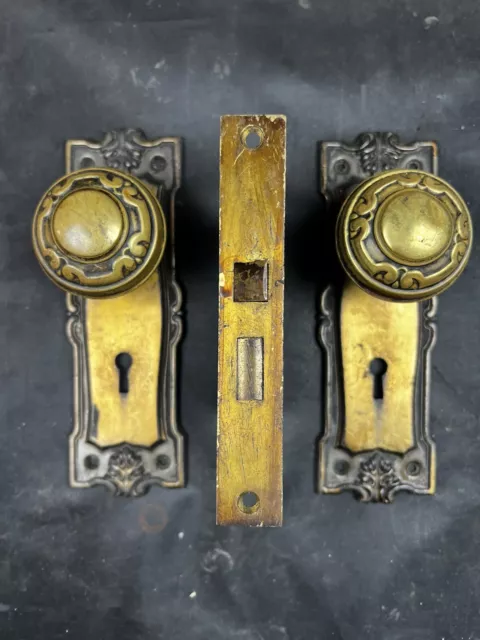 Norwalk Wilton / Warren 1909 Passage Set Doorknobs Plates Mortise Lock H-53400