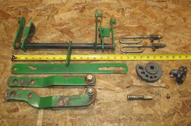 Caltric Mower Deck Lift Linkage Rod & Yoke Kit For John Deere Tractors (4-Pack) - BL195A3001