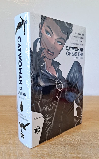 Catwoman of East End Omnibus Hardcover Sealed (Ed Brubaker, Darwyn Cooke)