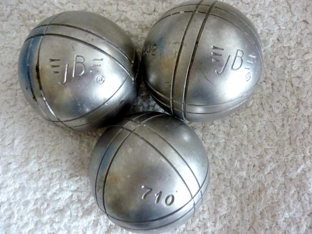 Triplette De Boules De Pétanque JB Pétanque 2 étoiles, 710g, 76mm, Fabrication Française