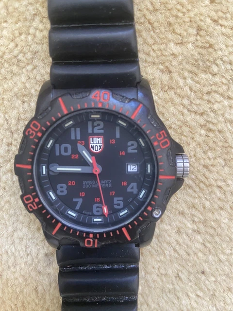 Luminox sales 8800 series