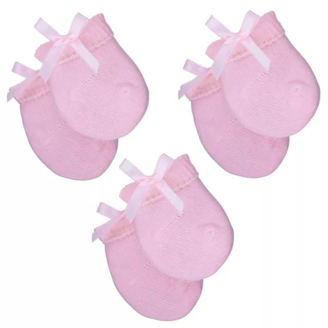 3pk Adjustable Preemie Socks - Unisex White/Pink/Gray 80% Organic Cotton