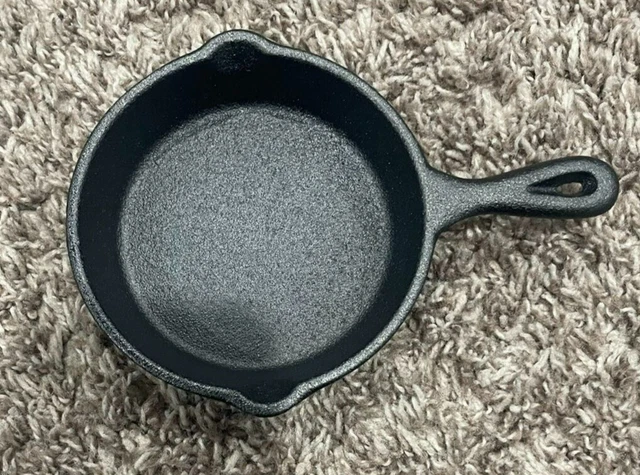 3 Pcs Cast Iron Pan 3.5 Inch Mini Skillet Bundle Nonstick Frying Pan