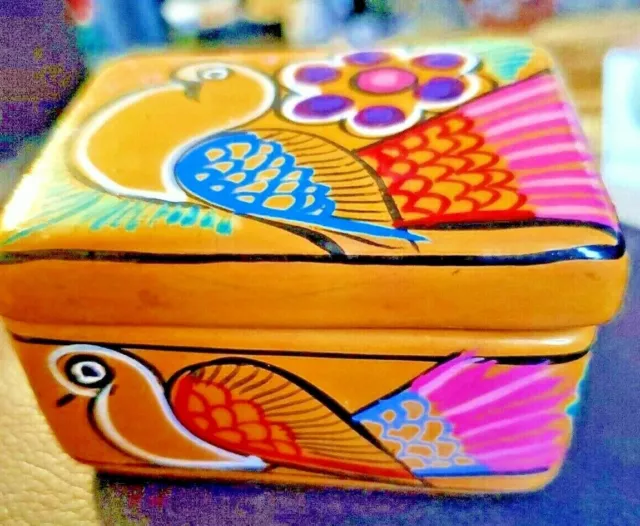 VTG TONALA Bird Oval Painted Trinket Box, Made in Mexico