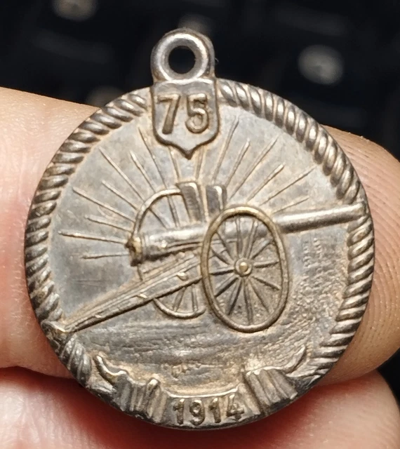 M18/02/25  REF19781  MÉDAILLE Militaire Coloniale Ruban Tricolore French 376029078047