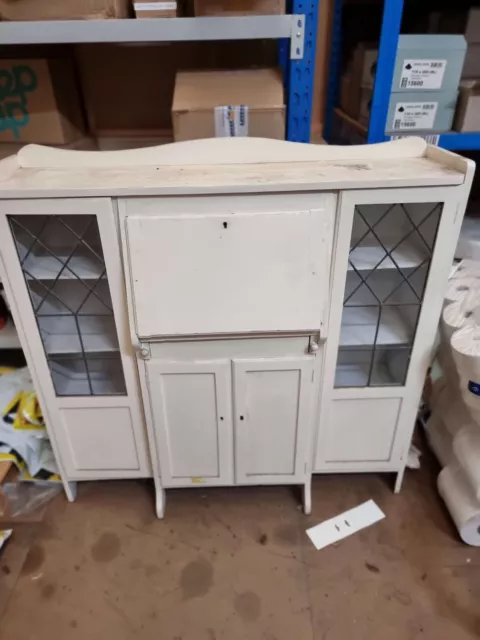 White Cabinet