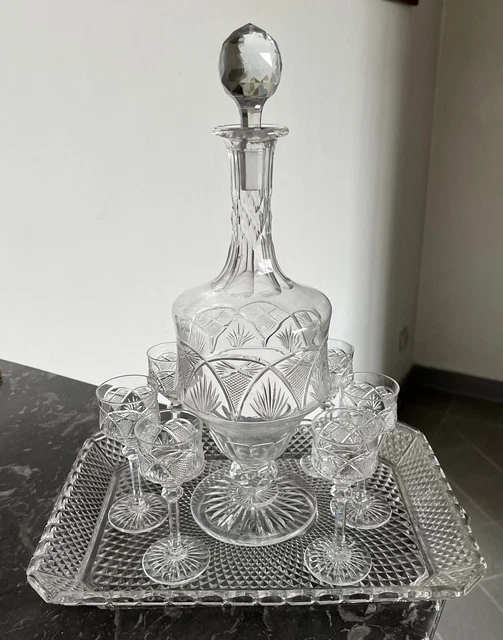 Service Carafe Plateau 6 Verres À Liqueur Cristal Taillé De Baccarat Saint-Louis