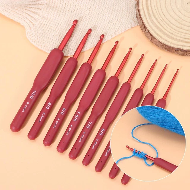 Ergonomic Handle Non-Slip Knitting Needles Weave Yarn Craft Tools Crochet Hooks