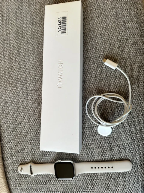 Apple Watch Series 8 GPS 45mm - Starlight