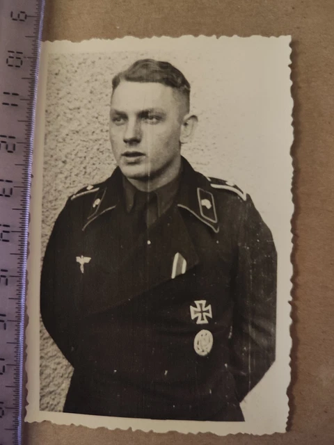 KLEINPORTRÄT/FELDWEBEL DER PANZERTRUPPE mit Orden/Foto/2.WK EUR 4,50 ...