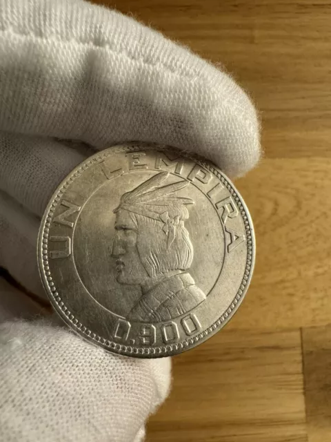 HONDURAS 1932 LEMPIRA Top Grade Lencas Leader - 0.900 SILVER