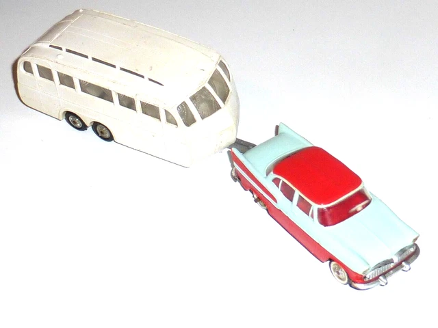 Miniatures Norev 1/43 - SIMCA CHAMBORD Et Caravane HENON - Années 60