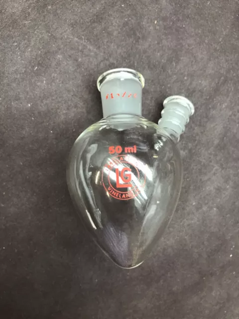 WILMAD LABGLASS Glass 50mL 14/20 10/18 Angled 2-Neck Pear Shaped Flask B