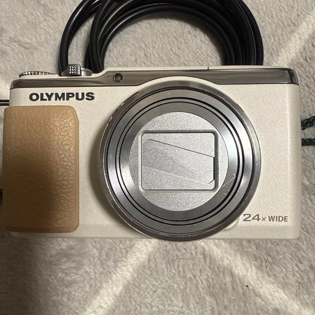 OLYMPUS STYLUS SH-60 16.0MP Compact Digital Camera 24x Zoom