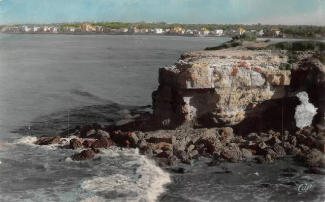 ROYAN - vu des Rochers de Vallières -