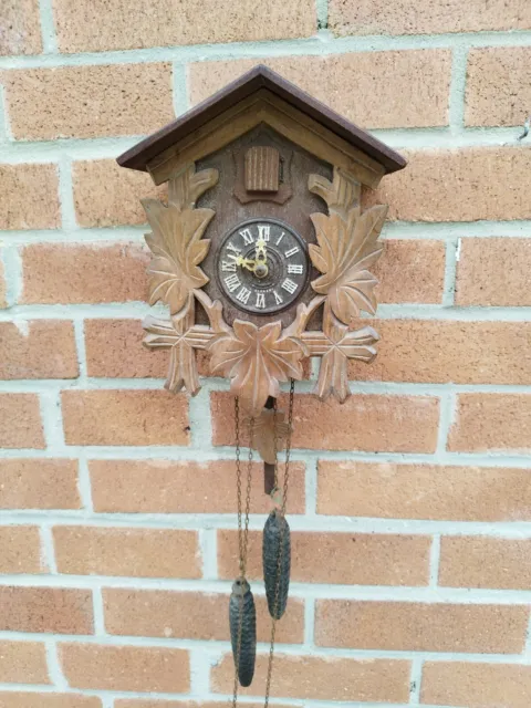 Ancien Coucou Pendule Foret Noire  Cukcoo Clock Foret Noire Germany