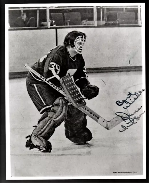 Vintage Dunc Wilson Vancouver Canucks Goalie signed 8x10 Photo!