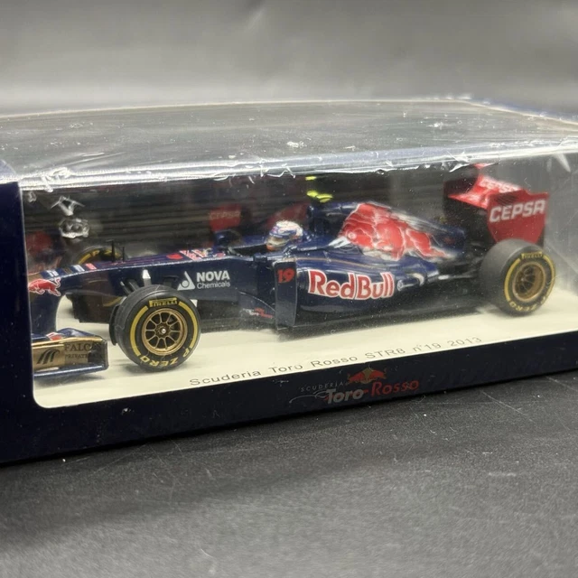 SPARK 1:43 TORO Rosso STR8 #19 2013 Daniel Ricciardo S3062 $131.14