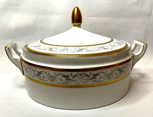 Vintage Eschenbach Baronet China Covered Round Serving Dish Charme Pattern