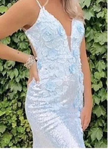 NEW Light Blue Prom dress. Size 2. Sequins & floral applique. Never worn. NWOT