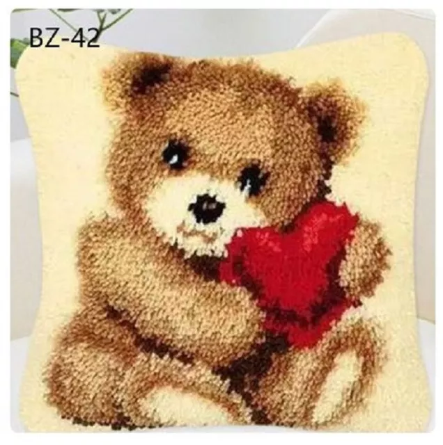 Knüpfkissen * Bastelset * Kreativ * OVP * Teddybär mit Herz * 40 x 40