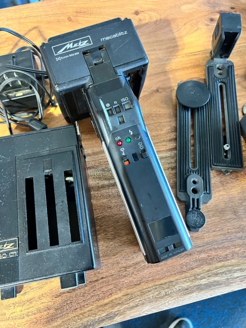 Metz 45 CL-4 system SCA 300 handle mount flash  Untested