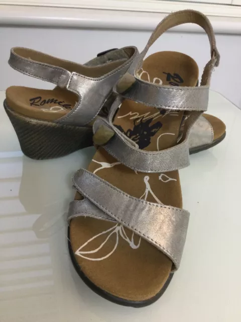 Romika wedge deals sandals