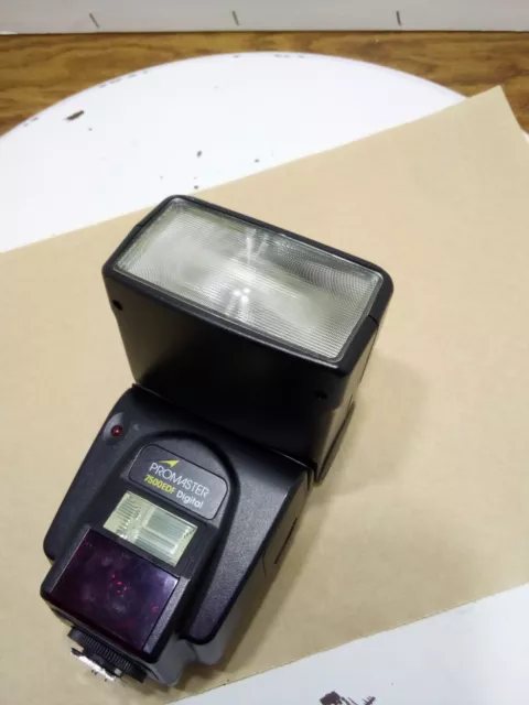 Promaster 7500EDF Shoe Mount Flash