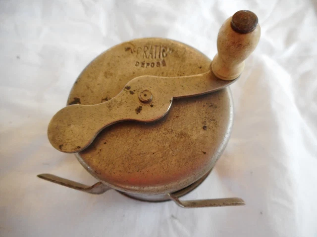 Rare moulinet de pêche ancien pratic - Collection