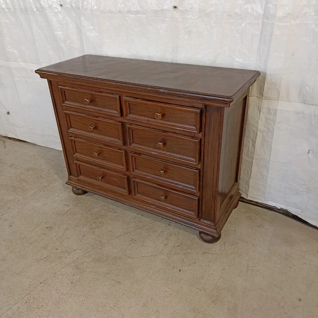 Cassettone in stile Arte Povera Seconda metà '900 - In Legno Massello - Italia