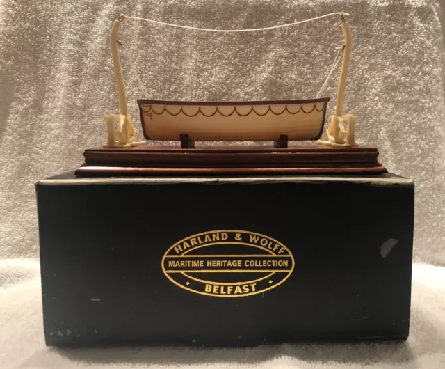 Titanic..harland & Wolff Lifeboat Model Part Of The Maritime Heritage Collection