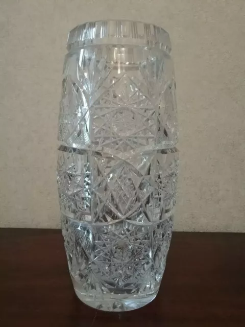 Grand vase en cristal de Boheme taille