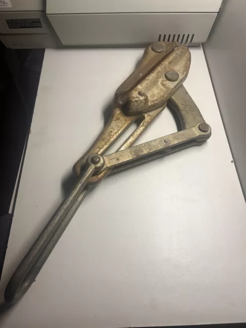KLEIN Chicago Grip Cable Puller Model 1628-30  1.108" 20,000 lb WE SHIP
