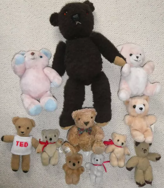 Collection of 11 Teddy Bears 1970's to 1990's (including some jointed)